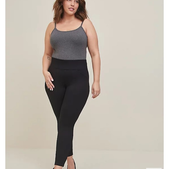 torrid Pants - Pocket Pixie skinny pant